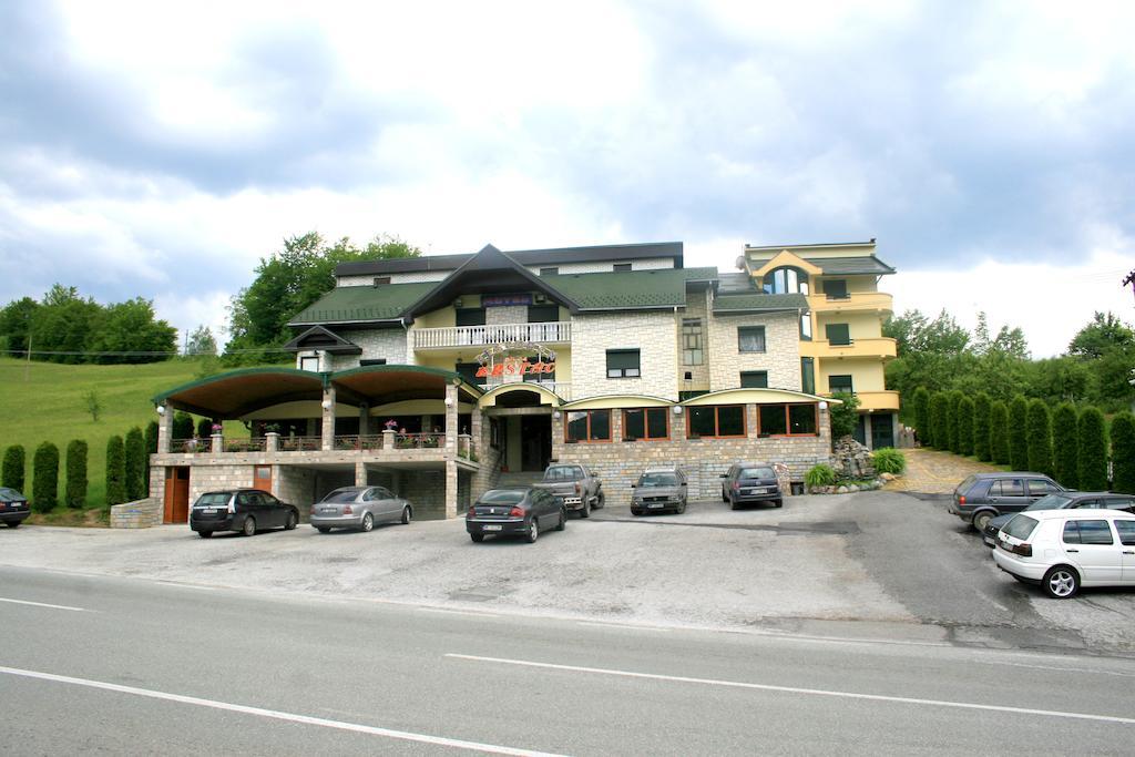 Motel Krstac Мойковац Экстерьер фото